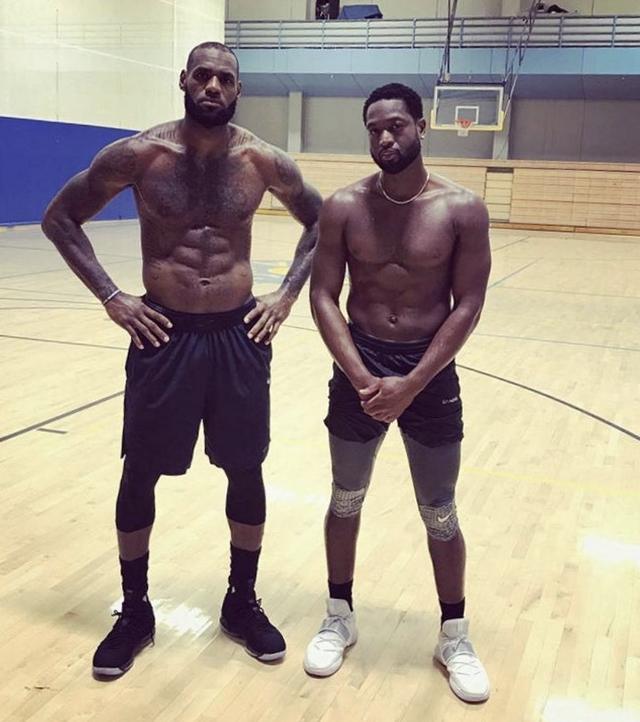 交媒体可放 交媒体可放